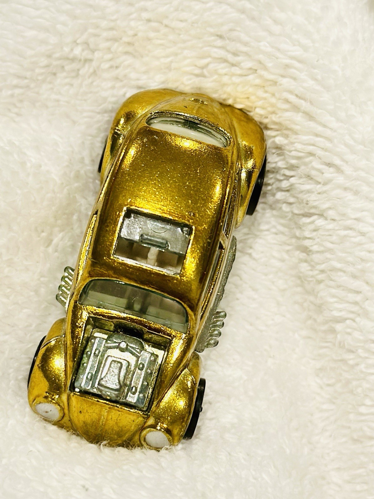 Vintage Hot wheels Redline 1968 US Gold Custom Volkswagen 🔥🔥