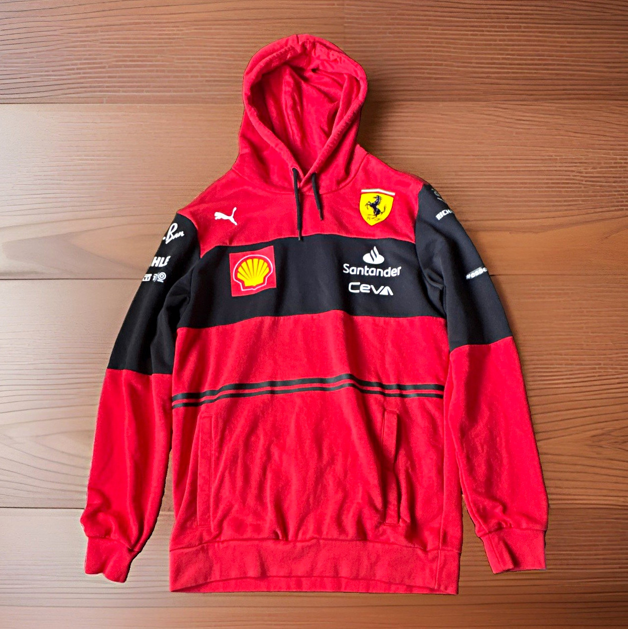 PUMA Scuderia Ferrari F1 Pullover Hoodie Red/Black Men\'s Size S PUMA Scuderia Ferrari F1 Pullover Hoodie Red/Black Men\'s Size S