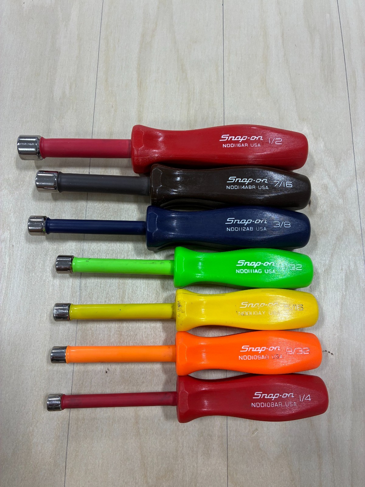 Snap-On 7 Piece Non-Conductive Nut Driver Set Snap-On 7 Piece Non-Conductive Nut Driver Set