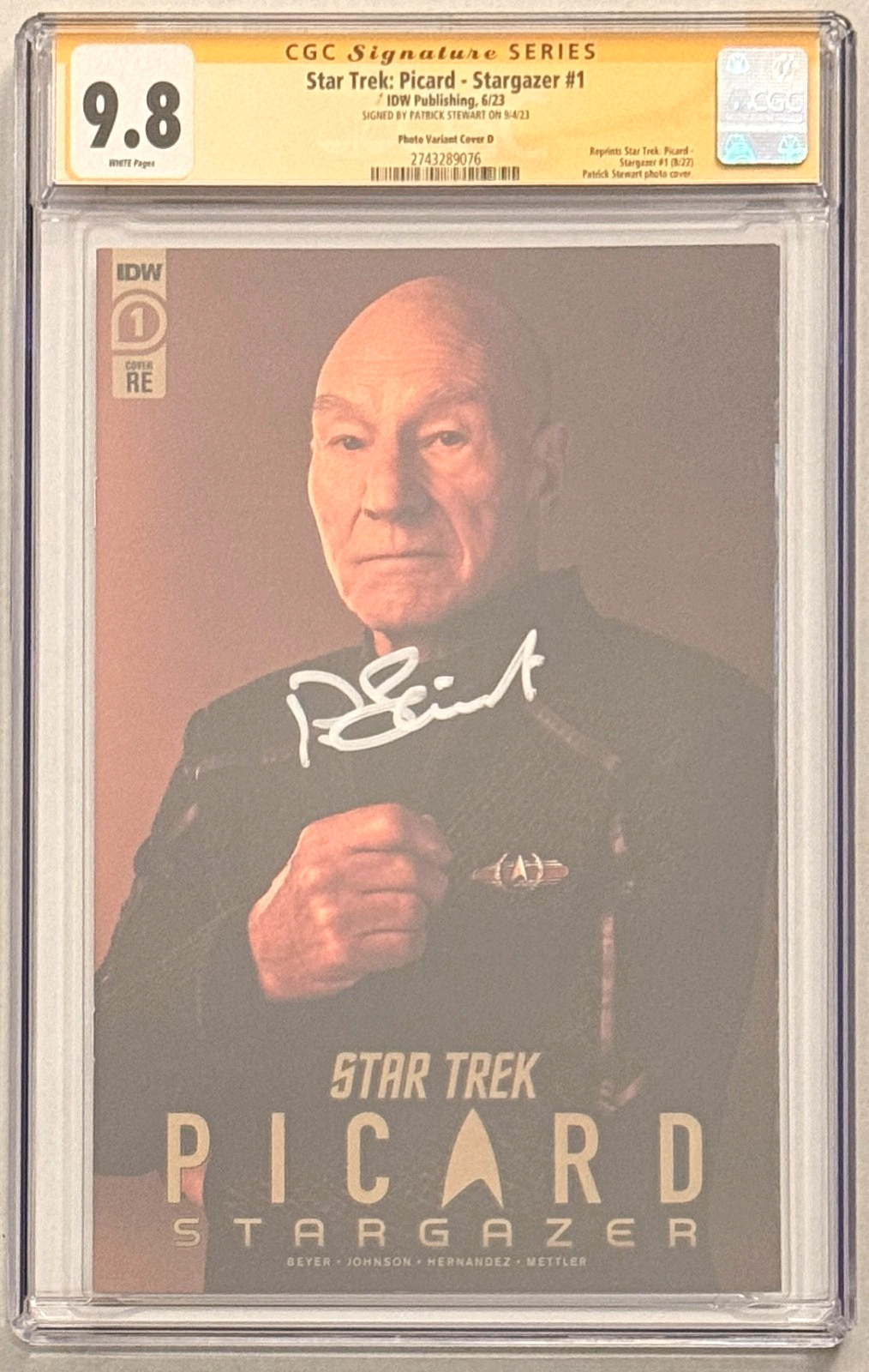 Patrick Stewart Signed Photo Cover CGC Grade 9.8 Star Trek Picard Stargazer #1