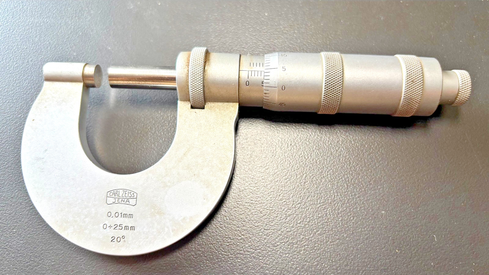 Vintage Carl Zeiss Jena Precision Micrometer