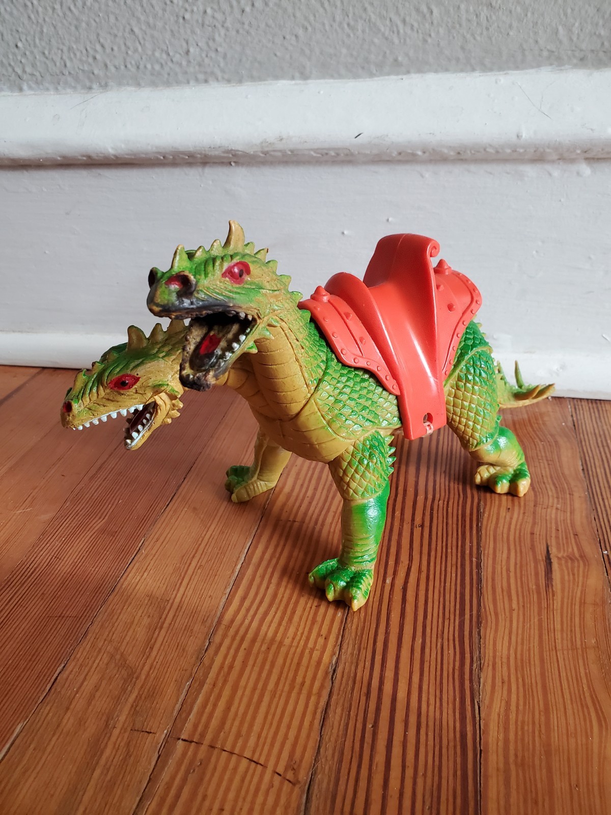 Vintage 1984 Imperial Dragons, Knights, & Daggers 2-Headed Dragon W/ Saddle