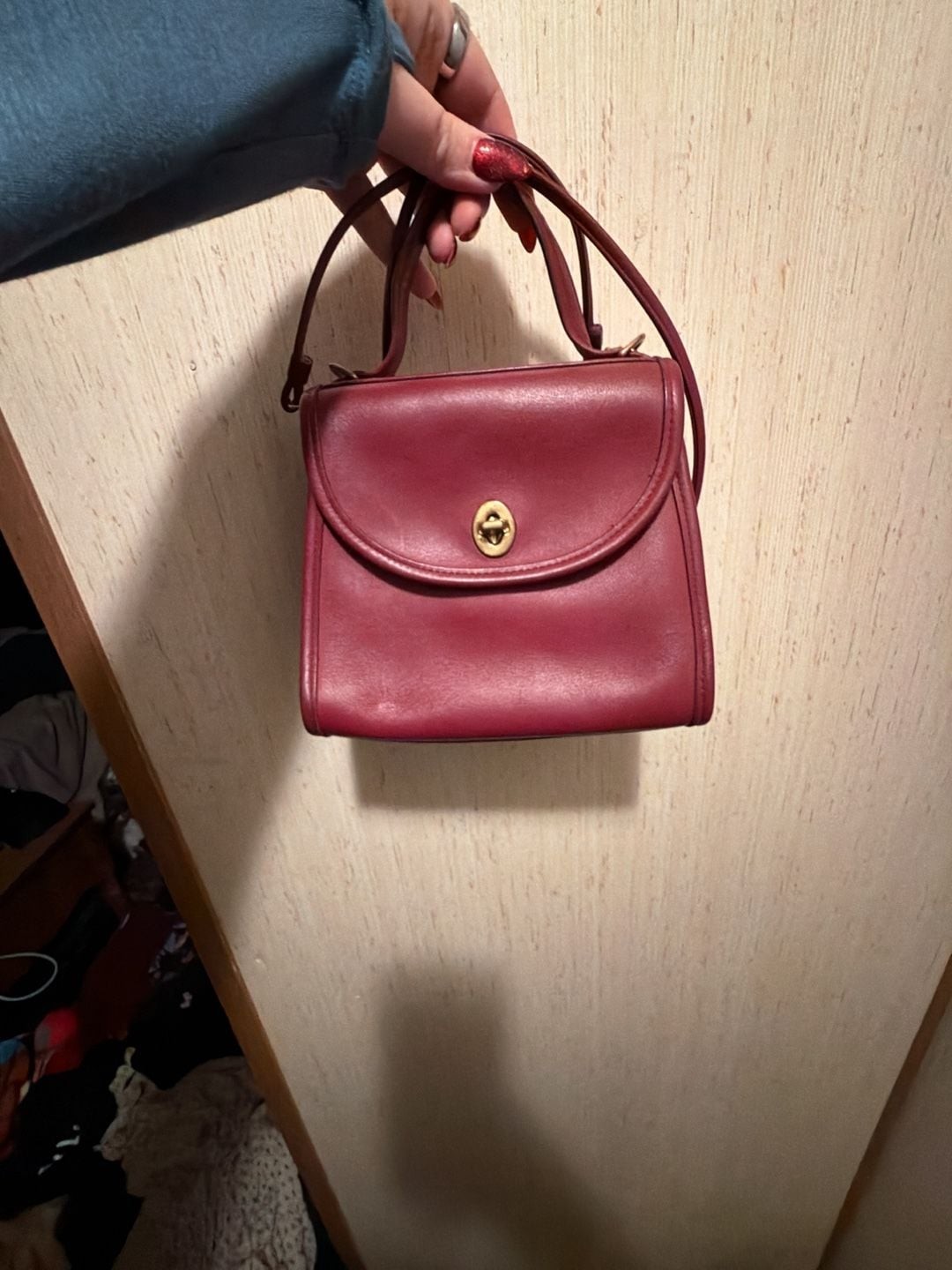 Coach Vintage Emmie Flap Oxblood Red Leather Crossbody Bag Coach Vintage Emmie Flap Oxblood Red Leather Crossbody Bag