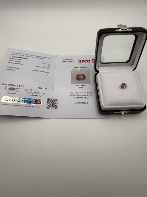 Natural Pink Sapphire 1.60ct Oval GFCO Certified Madagascar Loose Gem Estate Natural Pink Sapphire 1.60ct Oval GFCO Certified Madagascar Loose Gem Estate
