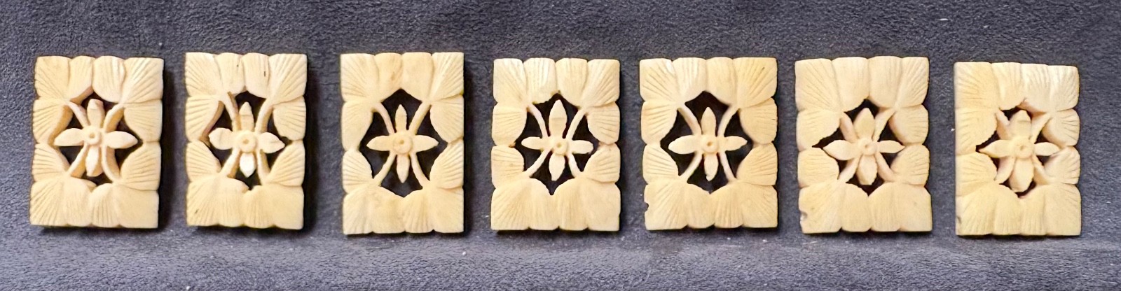 LOT OF 7 ANTIQUE HAND CARVED OFF WHITE COLOR BEADS FROM ANTIQUE BRACELET