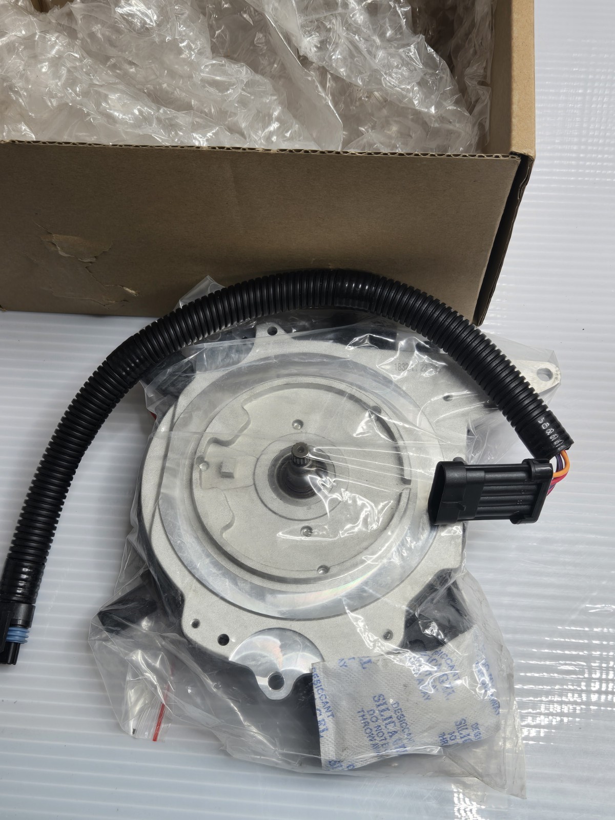 Summit Racing 850059 1992-1994 Chevy 5.7 350 LT1 Optispark (Spline) Distributor Summit Racing 850059 1992-1994 Chevy 5.7 350 LT1 Optispark (Spline) Distributor