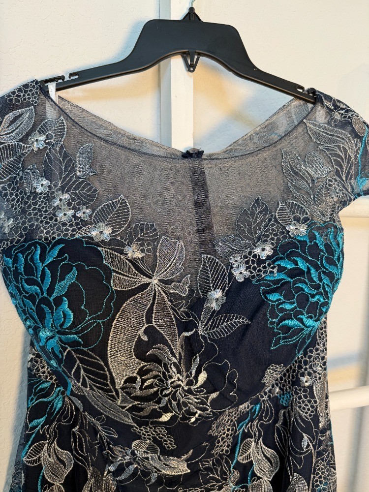 JJ\'s House Idalina Lace Maxi Evening Dress | Blue Floral | US 20W | NWT
