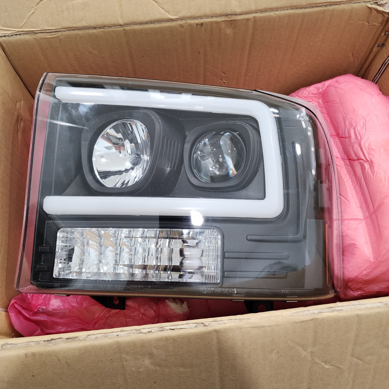 New Pair Spyder Auto Projector Headlights 5084491 Ford New Pair Spyder Auto Projector Headlights 5084491 Ford