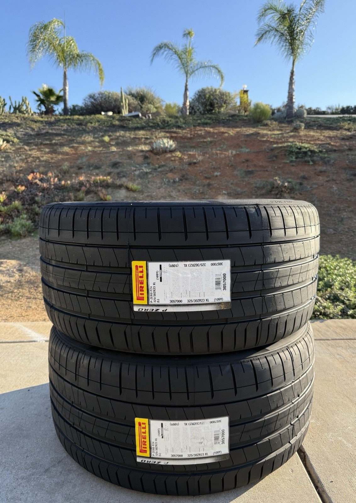 TWO BRAND NEW 325/30ZR23 109Y Pirelli P Zero PZ4 Sport L Lamborghini Urus Tires