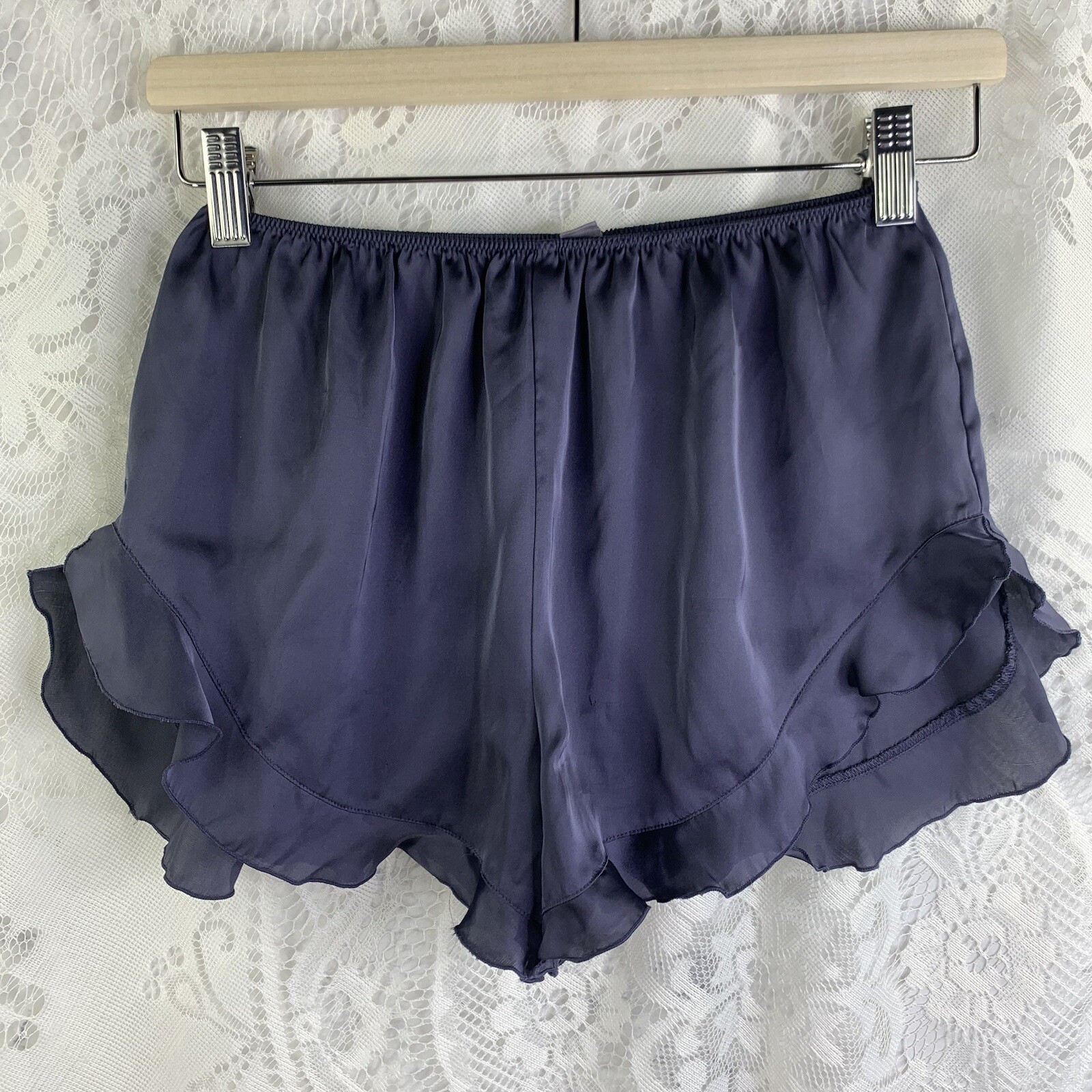 Chelsea28 Slip Shorts Women\'s SZ S Anthropologie Blue High Rise ruffle Coquette