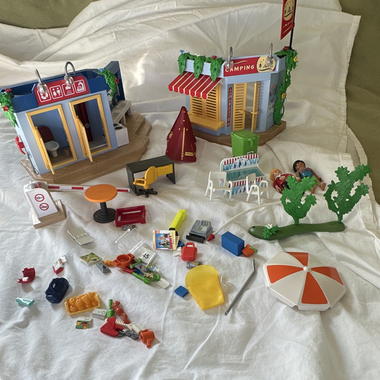 PLAYMOBIL Incomplete Camping Playset 70087 Lot w/ Accessories PLAYMOBIL Incomplete Camping Playset 70087 Lot w/ Accessories