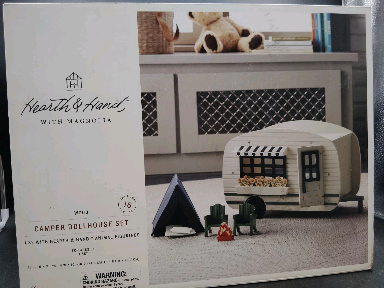 Hearth & Hand with Magnolia Wooden Camper Dollhouse Set 16pc 