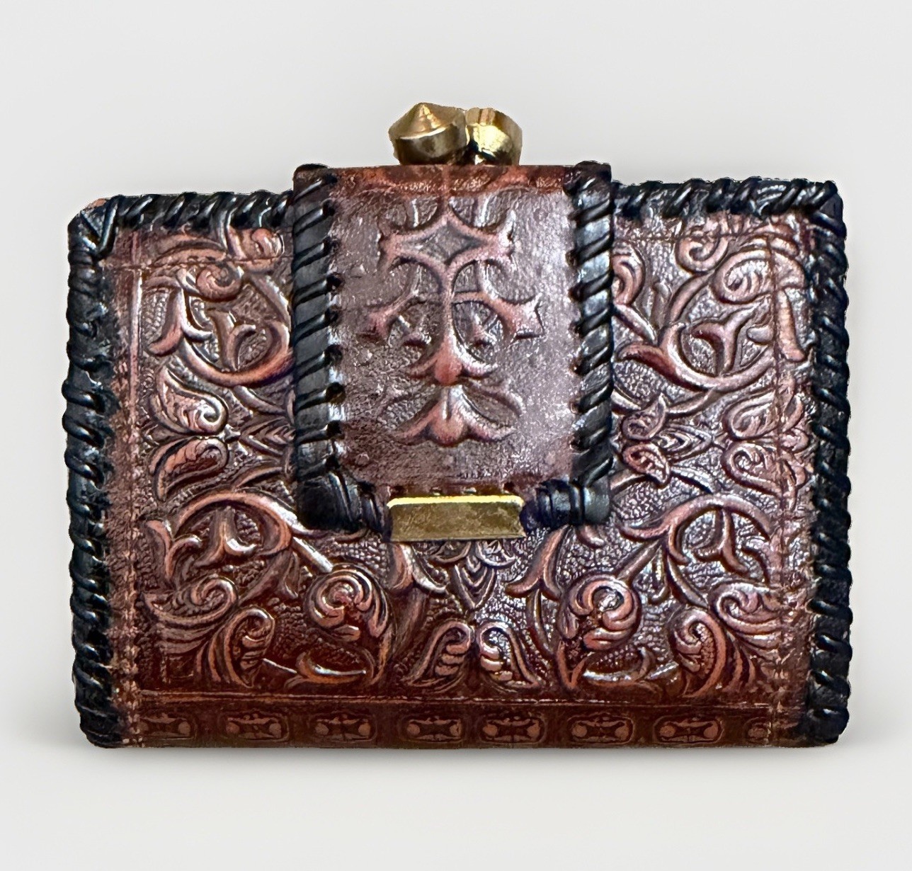 Vintage Handcrafted Tooled Leather Wallet Coin Purse Accordion Kiss Lock Brown