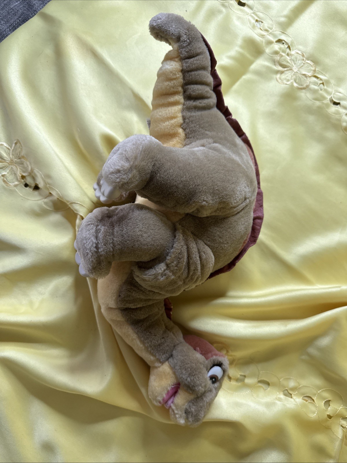 Gund Vintage Land Before Time Little Foot Dinosaur Stuffed Toy Gund Vintage Land Before Time Little Foot Dinosaur Stuffed Toy