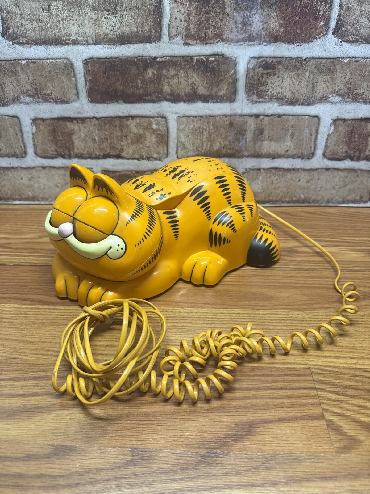 Vintage Tyco Garfield Landline Telephone NOT TESTED Vintage Tyco Garfield Landline Telephone NOT TESTED