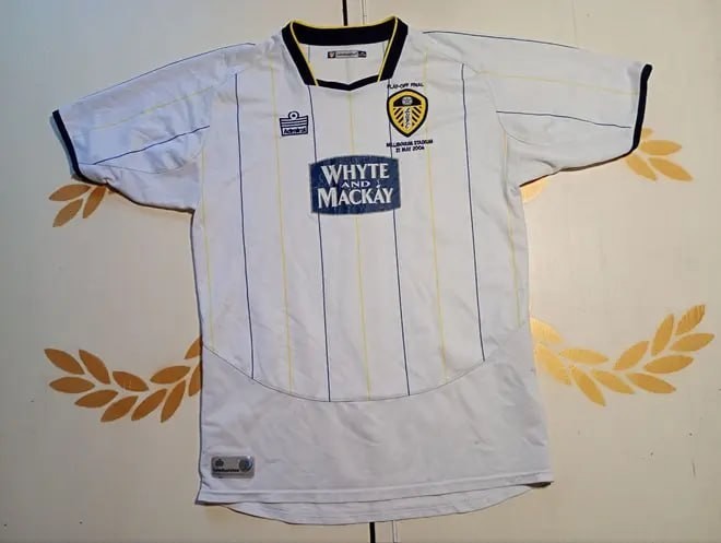 Admiral Leeds United Jersey Play Off Final 2006 kids size XL Admiral Leeds United Jersey Play Off Final 2006 kids size XL