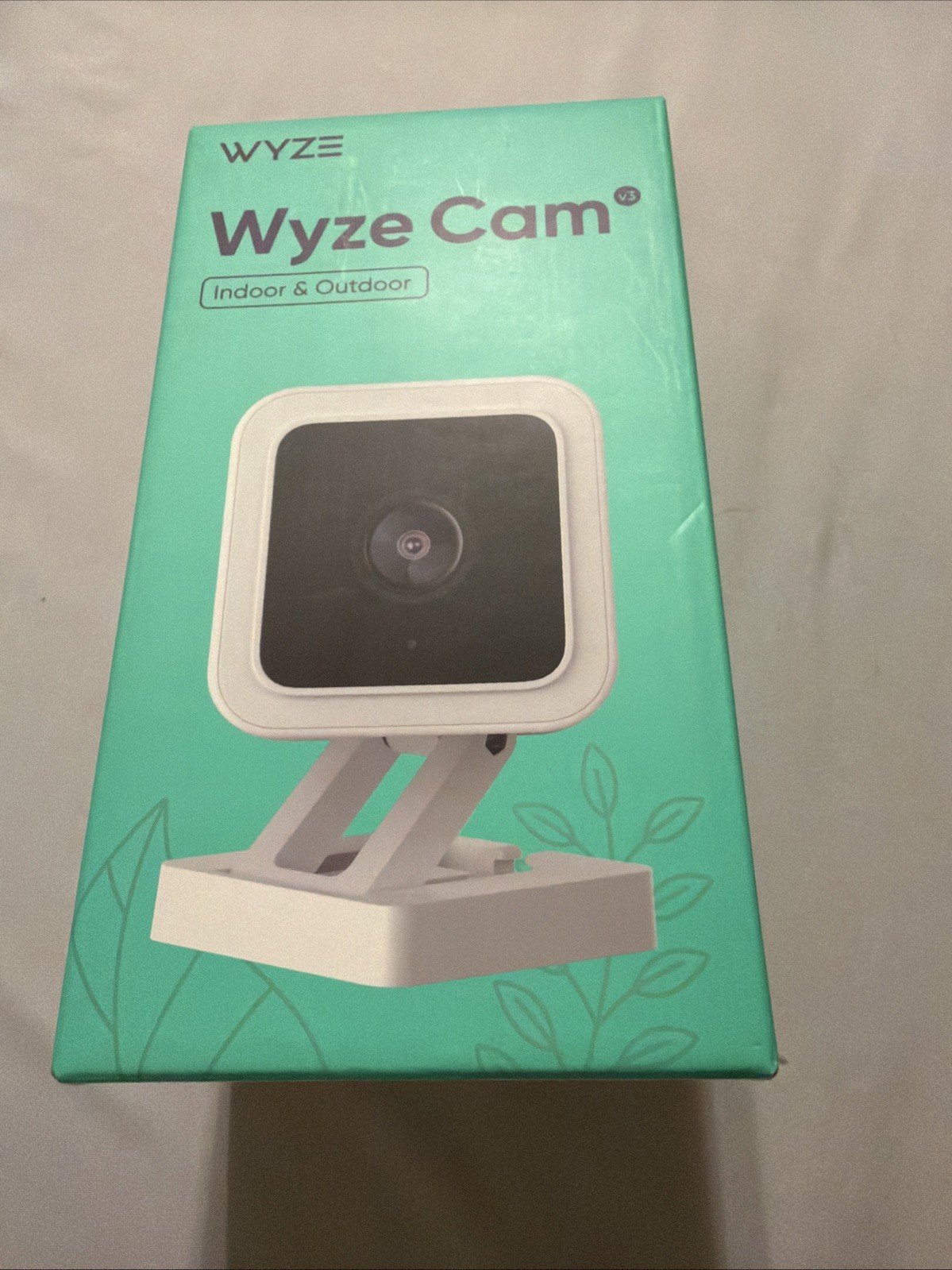 Wyze Cam v3 Indoor/Outdoor 1080p Wi-Fi IP Weatherproof Camera White Wyze Cam v3 Indoor/Outdoor 1080p Wi-Fi IP Weatherproof Camera White