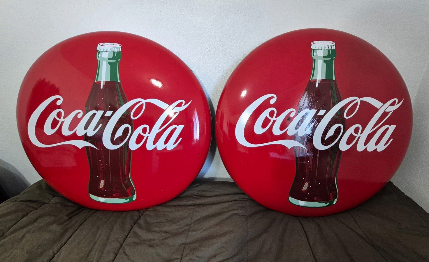 Coca-Cola 36 inch Round Advertising Porcelain Signs. Circa 1950. Coca-Cola 36 inch Round Advertising Porcelain Signs. Circa 1950.