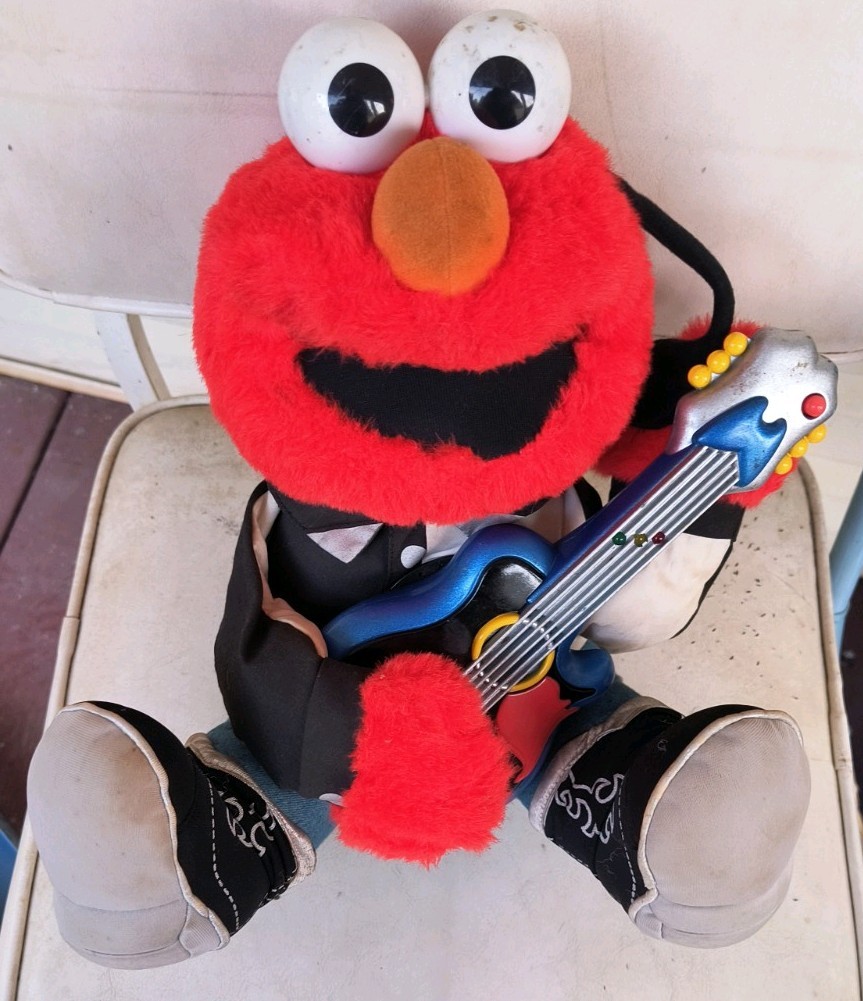 Vintage 1997 Tyco Elmo Rock Star Plush Toy Electric Guitar Stuffed UNTESTED