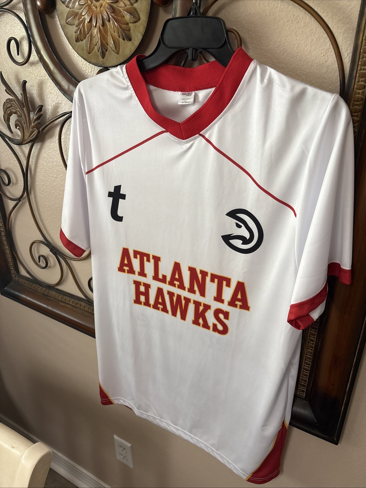 Atlanta Hawks Soccer Jersey Promotional SGA Giveaway Sz L Limited To 5000 NWOT Atlanta Hawks Soccer Jersey Promotional SGA Giveaway Sz L Limited To 5000 NWOT