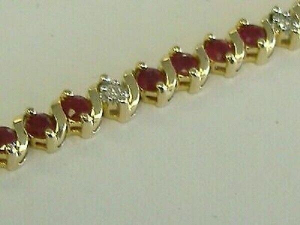 8Ct Round Cut Red Ruby & Diamond Women\'s Tennis Bracelet 14K Yellow Gold Finish