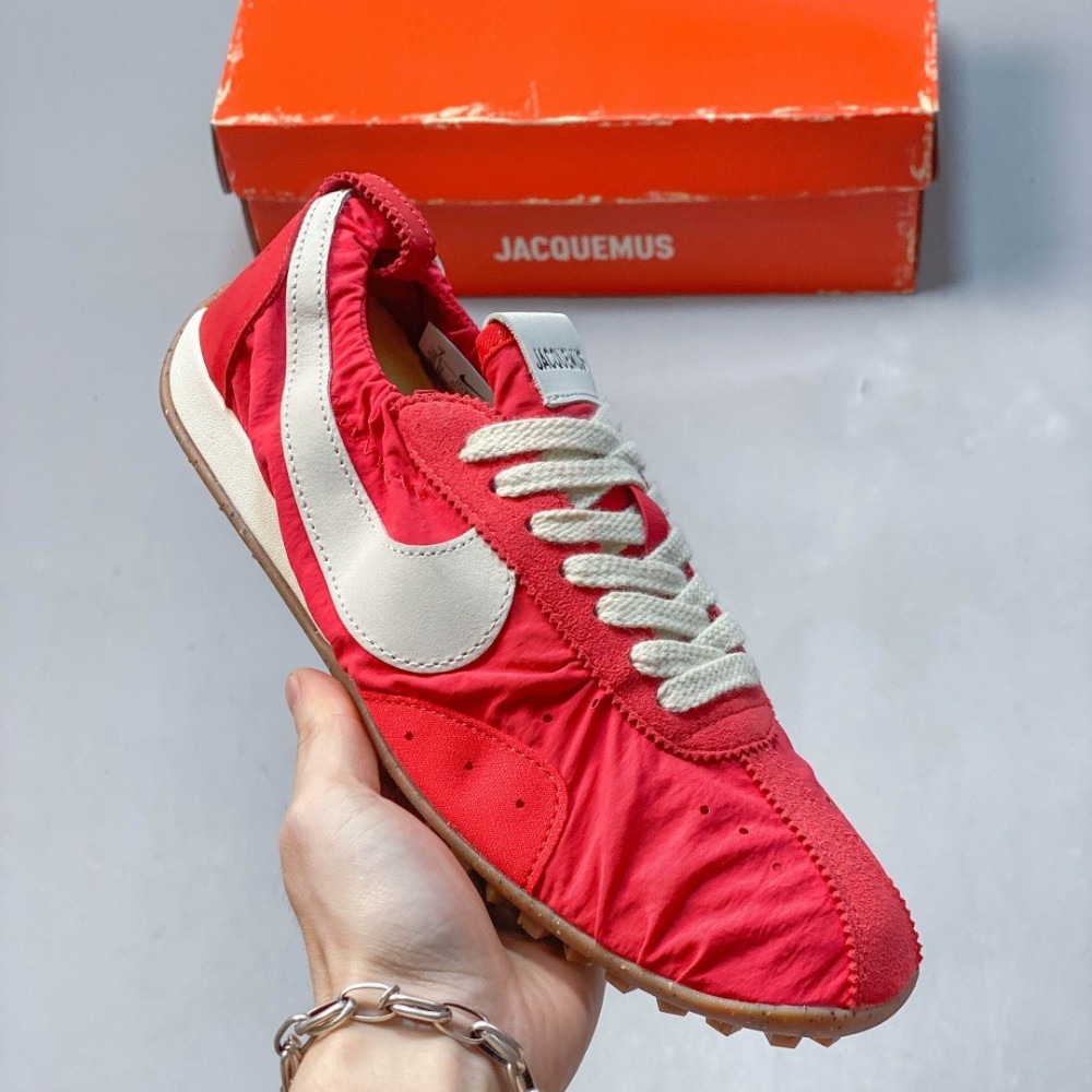 HV8547-600 Jacquemus NK Moon Shoe SP University Red (New Women's Shoes )