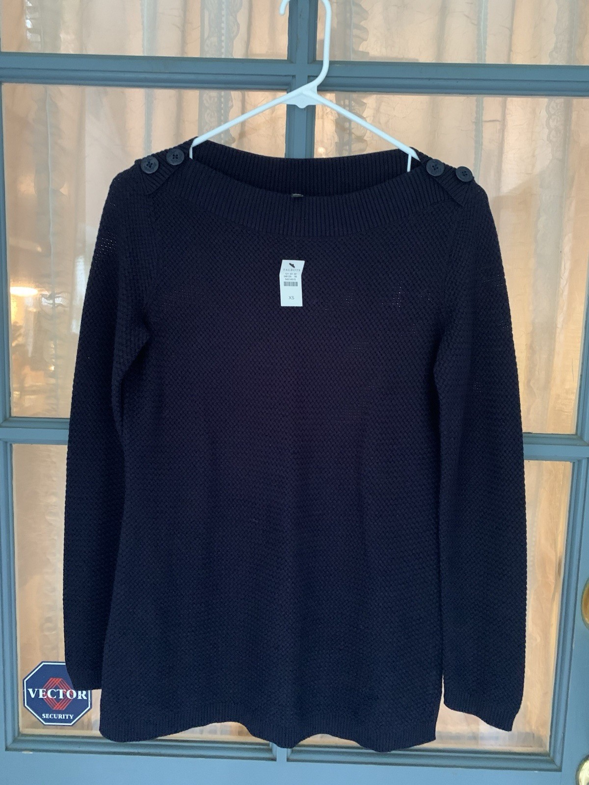 Talbots NWT Crewneck Knit Long Sleeve Sweater Size XS Retail $98 Talbots NWT Crewneck Knit Long Sleeve Sweater Size XS Retail $98