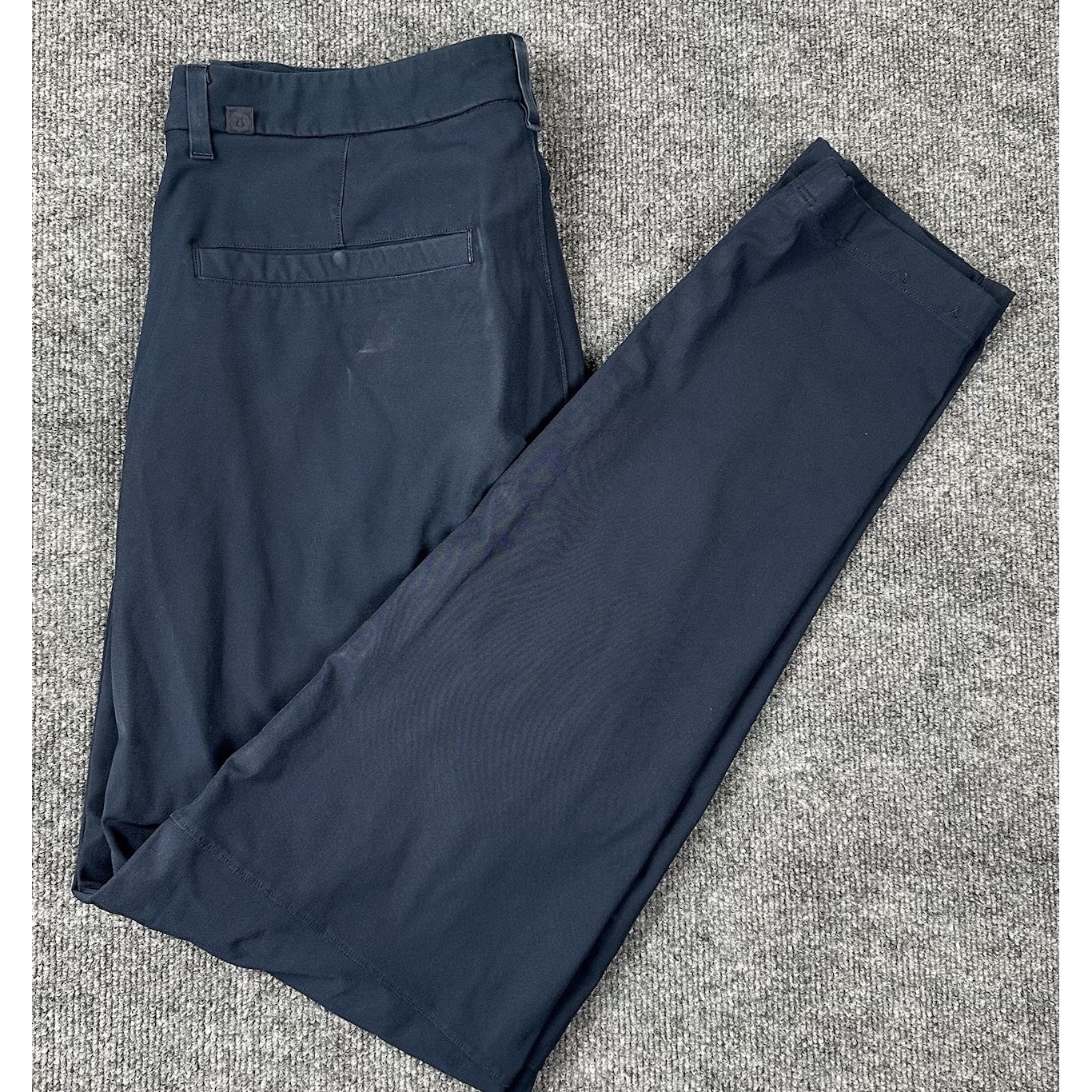 Lululemon Commission Slim Warpstreme Tech Navy Blue Pants 33( 34W x 32L )