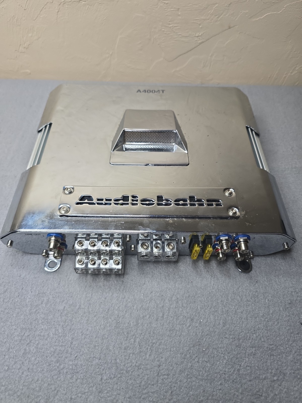 Audiobahn A4004T 4-Channel Car Amp Car Stero Vintage Tested Working Audiobahn A4004T 4-Channel Car Amp Car Stero Vintage Tested Working