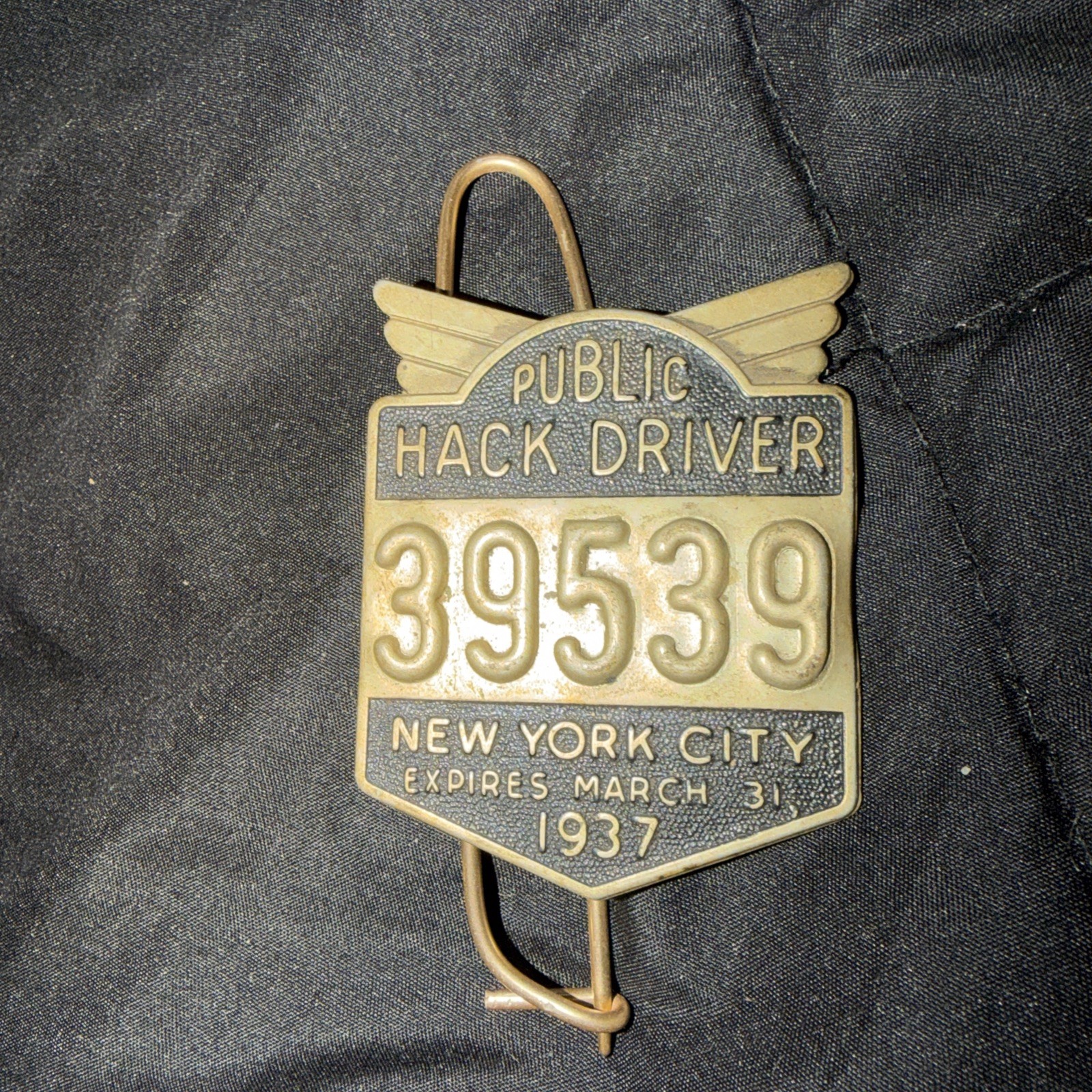 Vintage 1936/37 NYC Public Hack Driver #39539 with huge safety pin Vintage 1936/37 NYC Public Hack Driver #39539 with huge safety pin