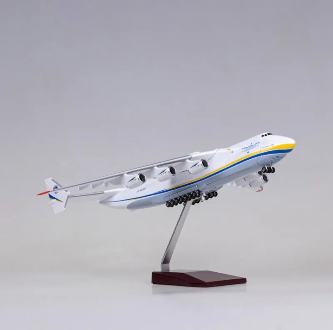 42CM 1/200 Antonov AN225 Mriya Transport Aircraft Resin Plastic Replica Model