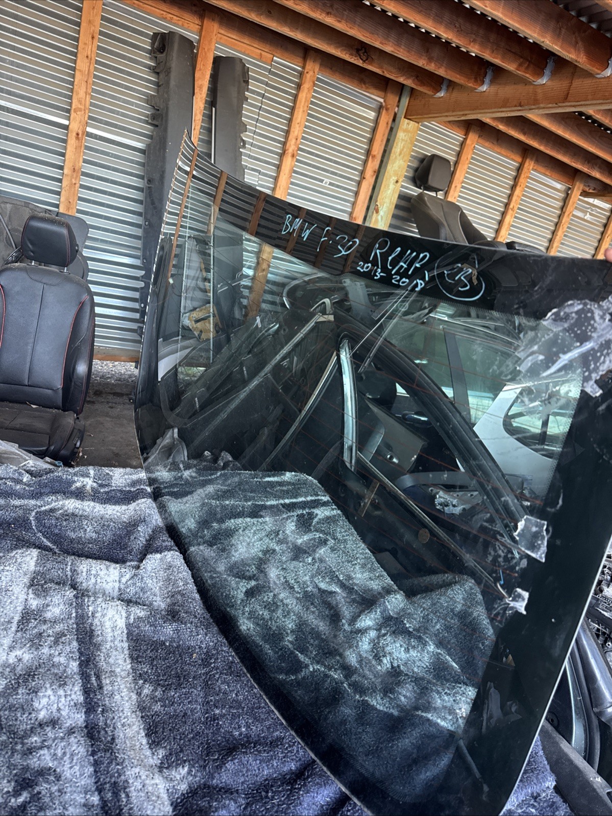 2012-2018 BMW F30 320i 328i 335i M3 F80 Rear Windshield Glass Window OEM 2012-2018 BMW F30 320i 328i 335i M3 F80 Rear Windshield Glass Window OEM