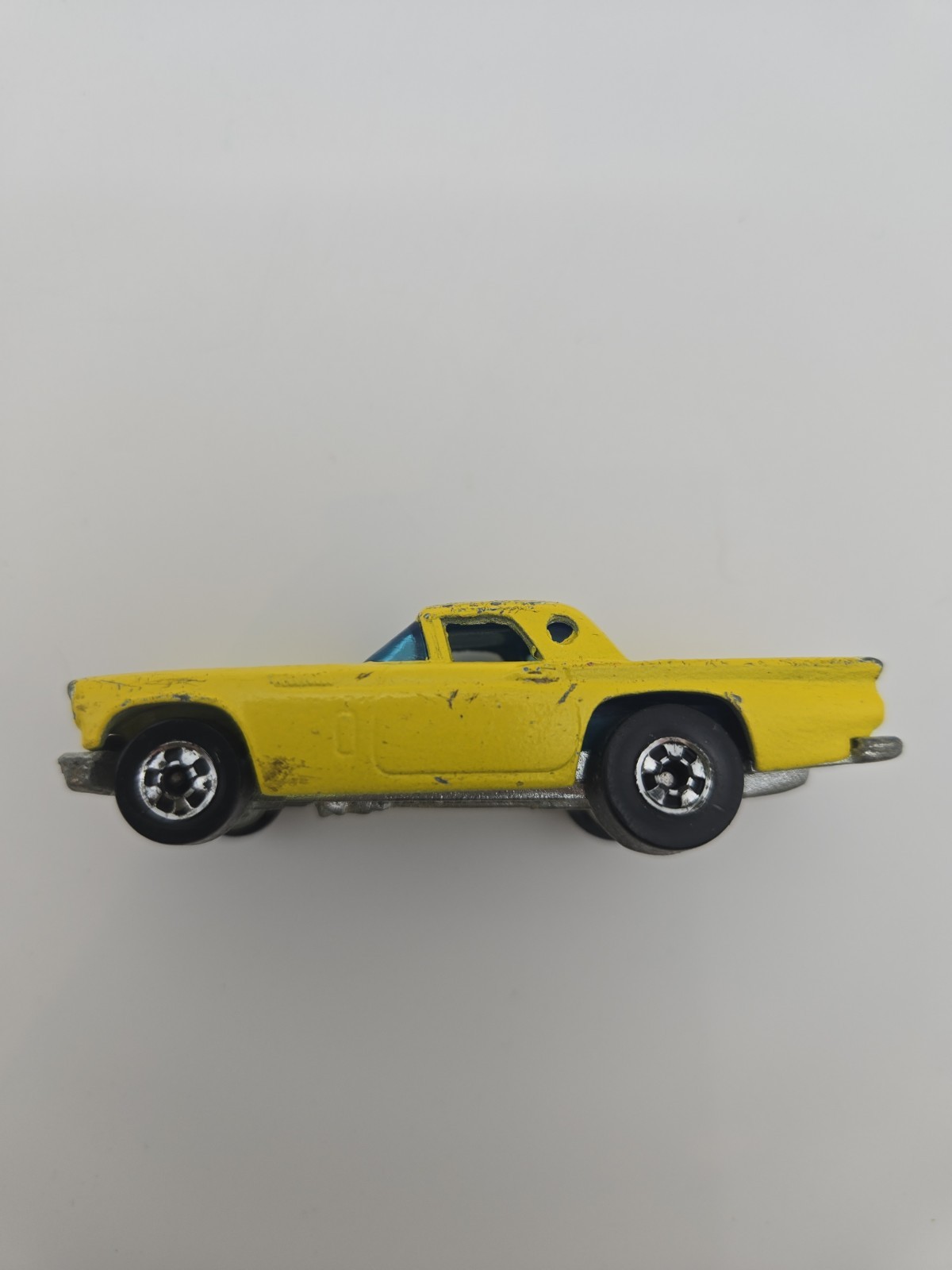 Vintage Hot Wheels '57 Ford T-Bird Coupe Yellow Hong Kong 1977 Blackwall Vintage Hot Wheels '57 Ford T-Bird Coupe Yellow Hong Kong 1977 Blackwall