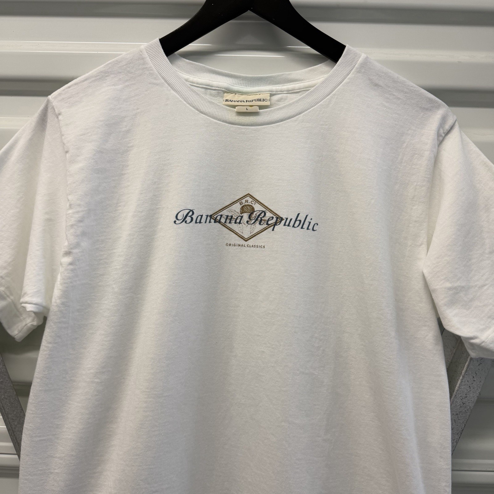 Vintage Banana Republic Graphic T-shirt Women’s L White Made In USA 90s Gap Vintage Banana Republic Graphic T-shirt Women’s L White Made In USA 90s Gap