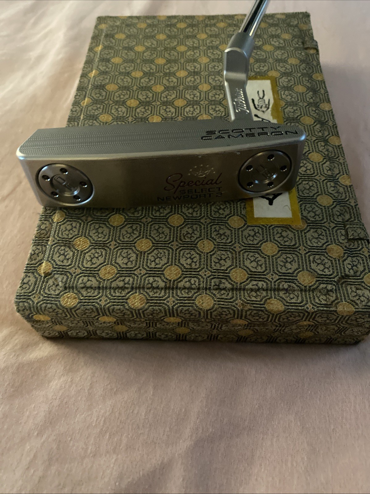 Scotty Cameron Select Newport 2 Putter RH  35  w/ head cover