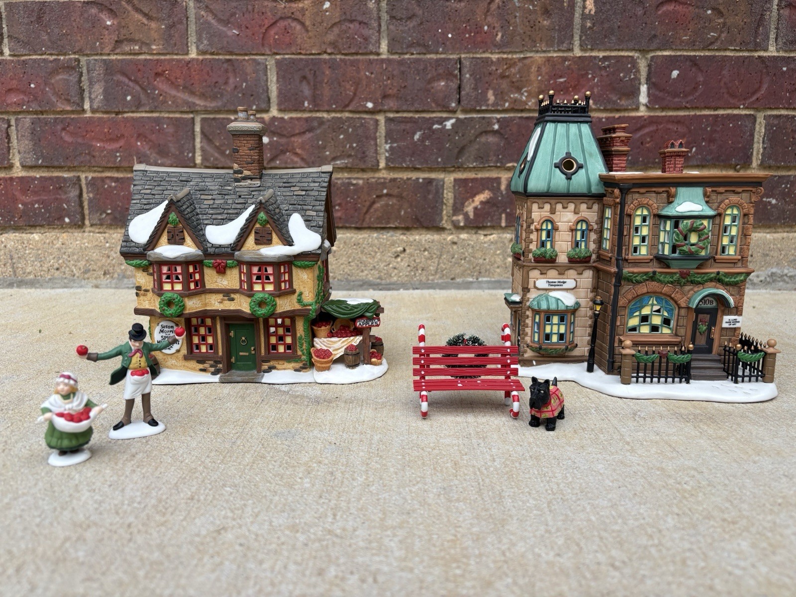 Vintage 1997-98 Dept 56 Dickens Lot 3 Spice Merchant Mudge Timepieces Cane Bench Vintage 1997-98 Dept 56 Dickens Lot 3 Spice Merchant Mudge Timepieces Cane Bench