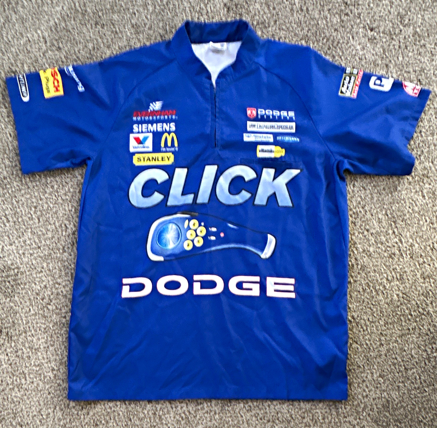 Kasey Kahne signed 2006 Dodge Click Race win Crew Chief pit shirt Evernham RARE Kasey Kahne signed 2006 Dodge Click Race win Crew Chief pit shirt Evernham RARE