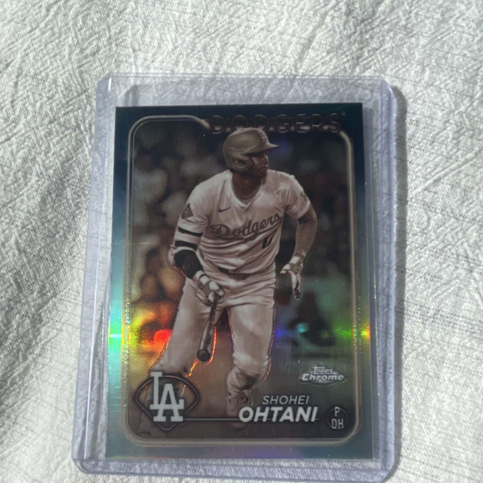 Topps 2024 Topps Chrome Shohei Ohtani #1 Dodgers Sepia Refractor Card Topps 2024 Topps Chrome Shohei Ohtani #1 Dodgers Sepia Refractor Card