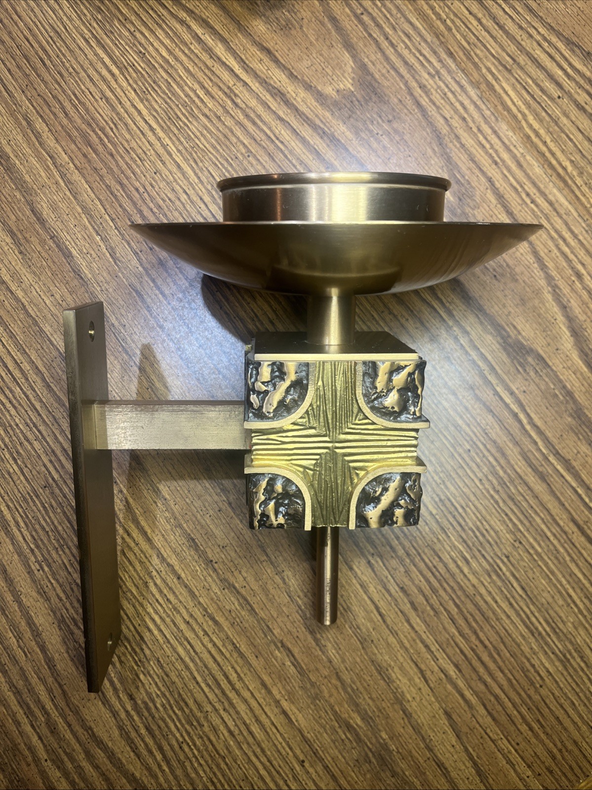 Bronze Sanctuary Lamp Heavy Brass Wall Mount from Catholic Church Beautiful Item Bronze Sanctuary Lamp Heavy Brass Wall Mount from Catholic Church Beautiful Item
