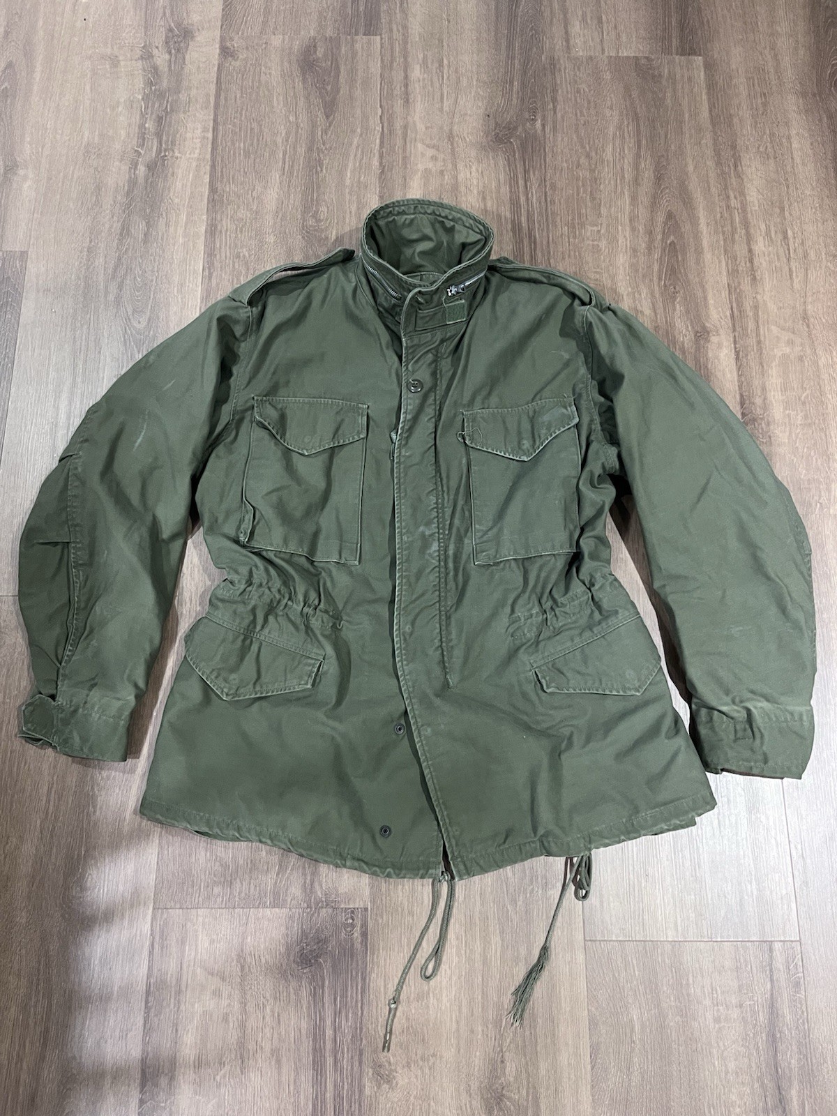 1967 Vietnam-Era US Army M-65 Vintage OG-107 Sateen 2nd Pattern Large Regular