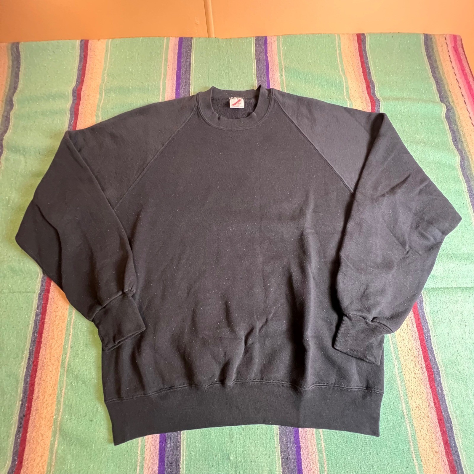 Vintage 1990s Jerzees Sweatshirt Mens XL Black  Made in USA Blank Raglan BB70