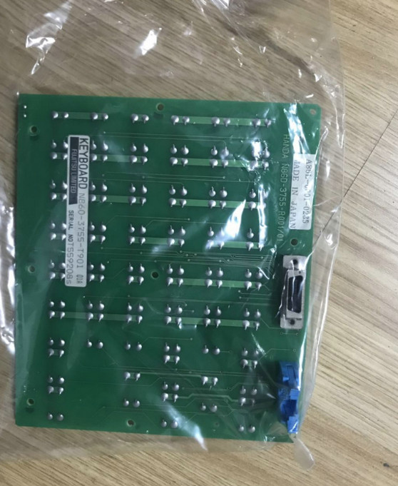 1PC FANUC System key board A86L-0001-0235 NEW FREE EXPEDITED SHIPPING 