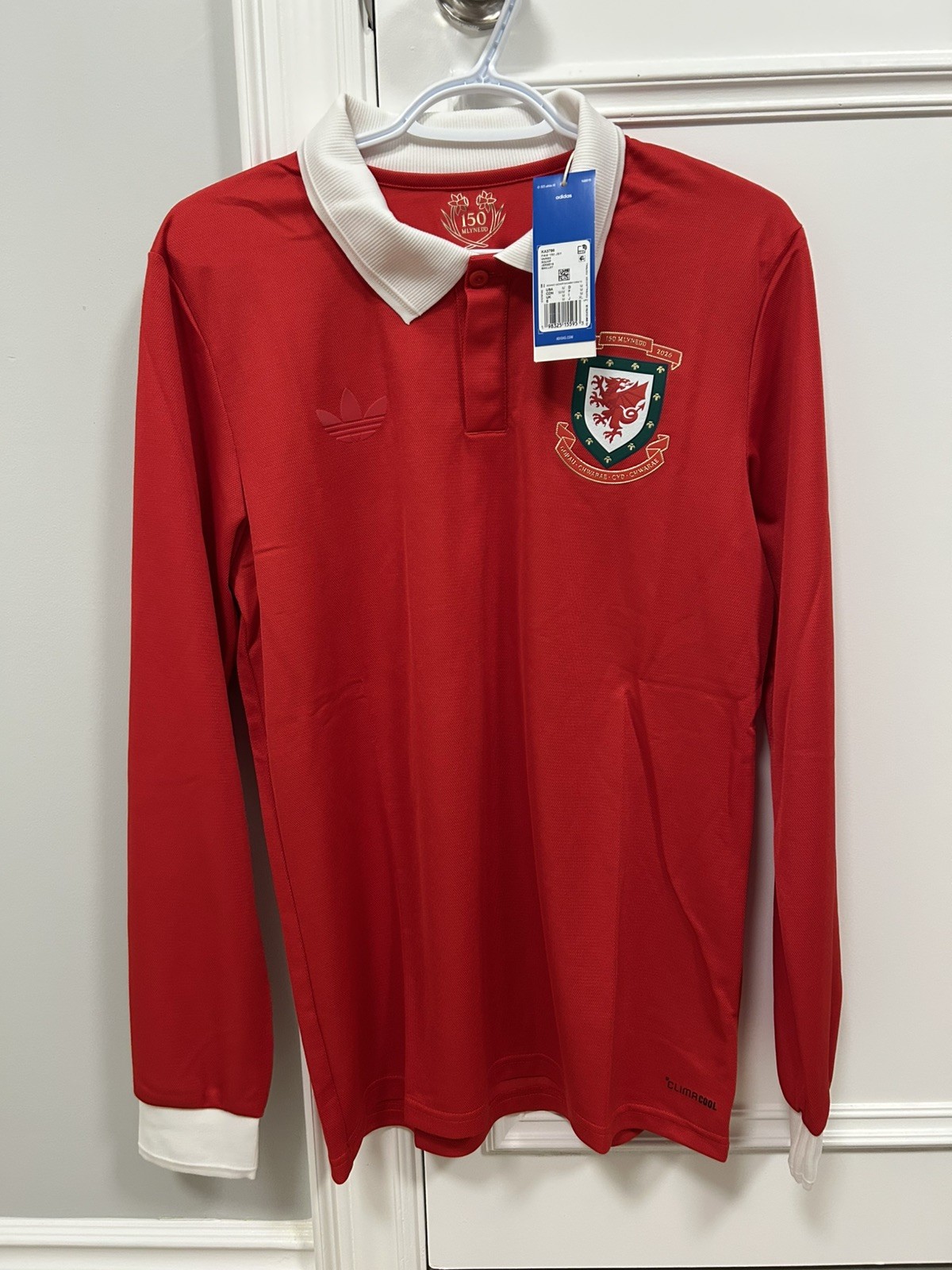 Wales 2026 Adidas 150 Yrs Anniversary Soccer Jersey Men\'s Medium Wales 2026 Adidas 150 Yrs Anniversary Soccer Jersey Men\'s Medium