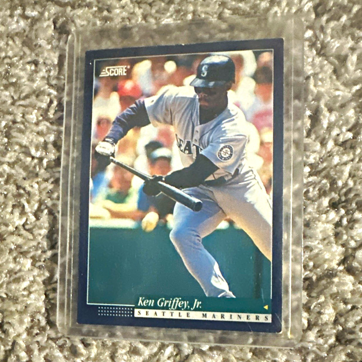 SCORE 1993 Score Ken Griffey Jr #3 Seattle Mariners MLB Baseball Card SCORE 1993 Score Ken Griffey Jr #3 Seattle Mariners MLB Baseball Card