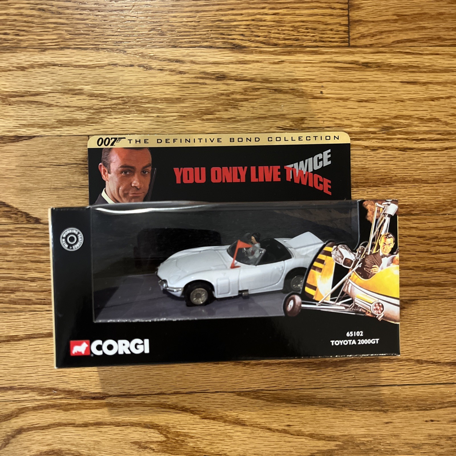 Toyota 2000GT By Corgi in 2001 James Bond 007 You Only Live Twice – 65102 NIB