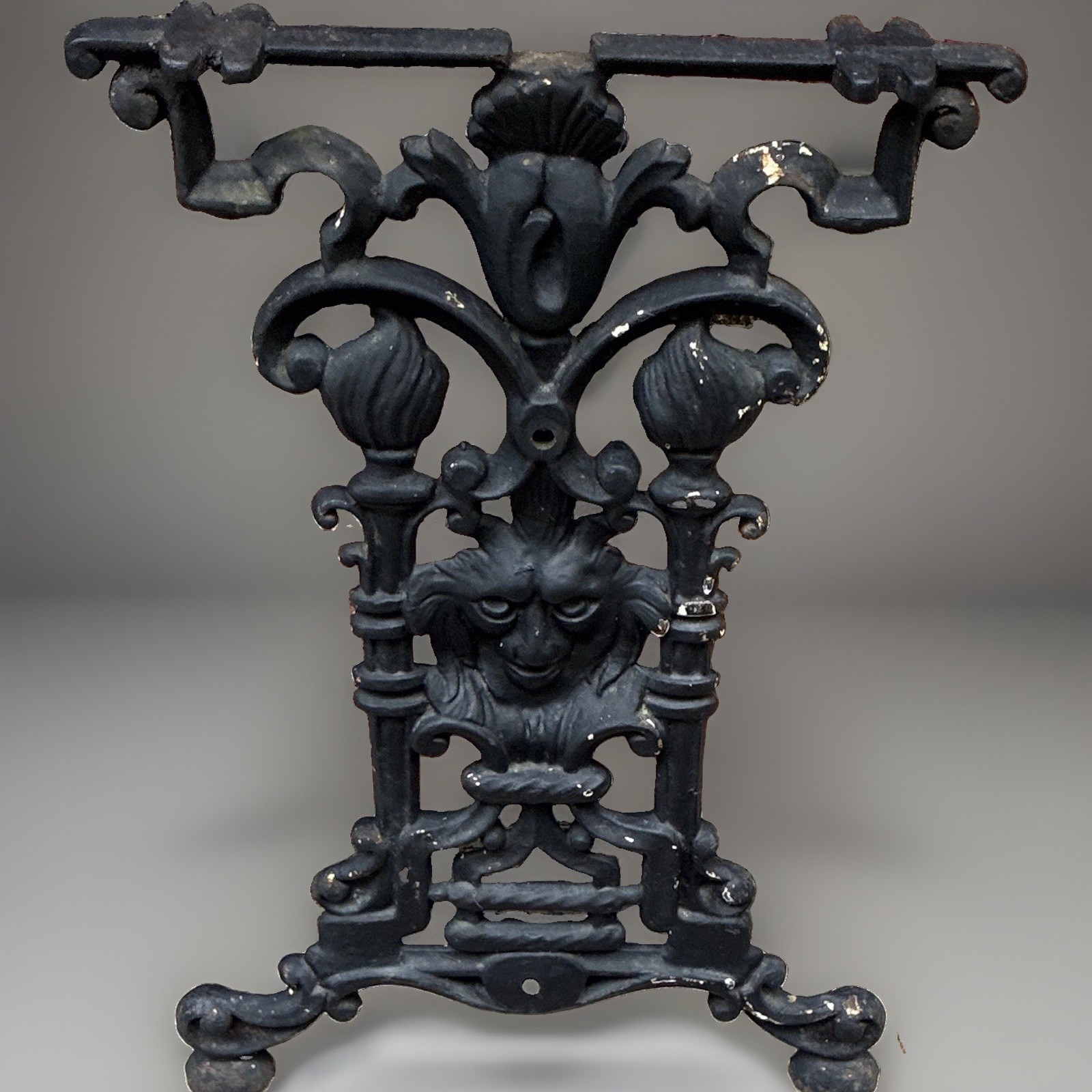 Late 19th Century Victorian Art Nouveau cast iron piano bench side leg Late 19th Century Victorian Art Nouveau cast iron piano bench side leg