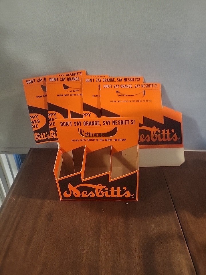 Vintage lot of 5 from the 40's unused Nesbitts Orange Soda carrier Vintage lot of 5 from the 40's unused Nesbitts Orange Soda carrier