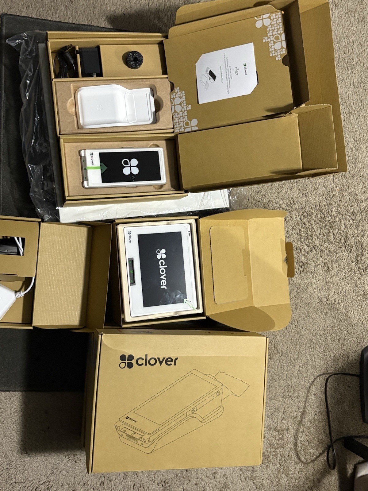 Clover Mini C305 Bundle *New Open Box* Clover Mini C305 Bundle *New Open Box*