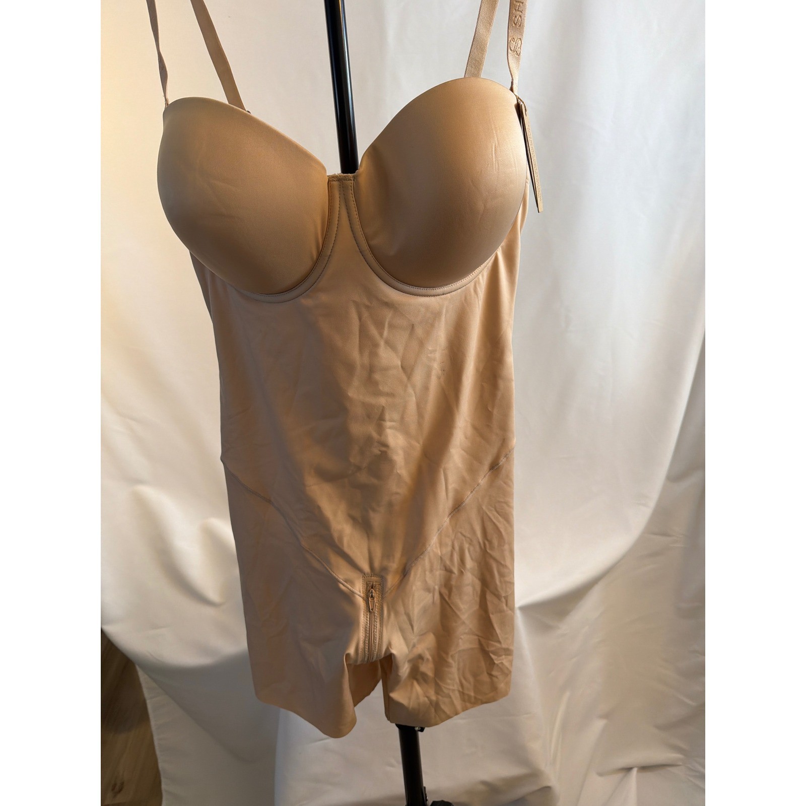 Shapellx AirSlim Firm Tummy Compression Body Shaper Bra Bodysuit Beige Large NWT Shapellx AirSlim Firm Tummy Compression Body Shaper Bra Bodysuit Beige Large NWT