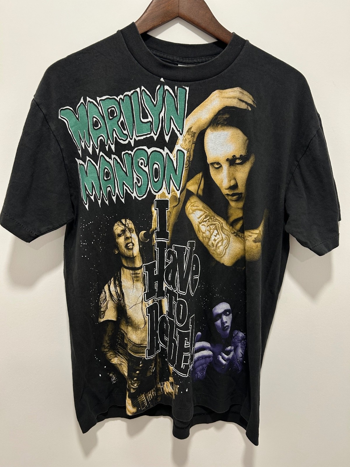 Vintage Marilyn Manson I Hate to Feel Black Graphic T-Shirt Vintage Marilyn Manson I Hate to Feel Black Graphic T-Shirt